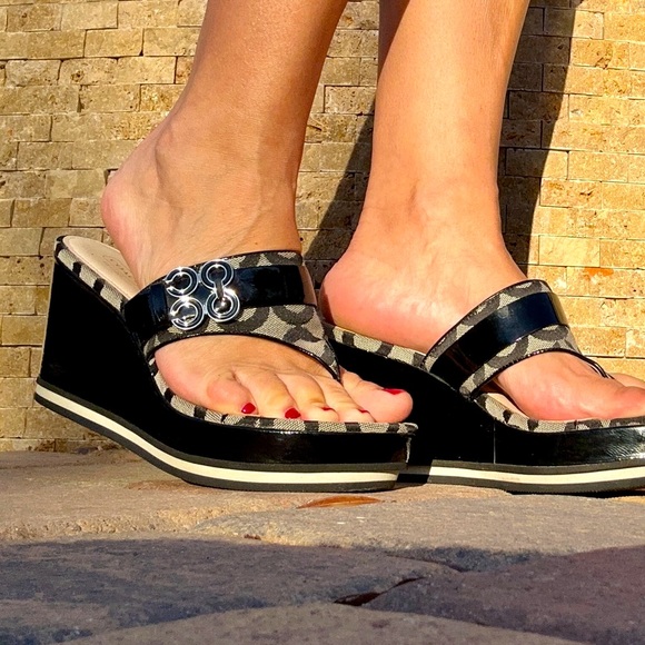 Coach Gypsy Signature C Platform Wedge - Picture 1 of 6